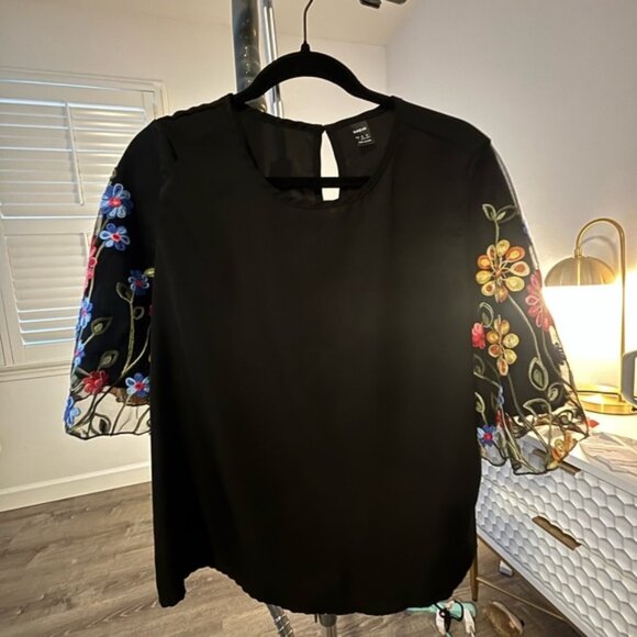 SHEIN Black Top with Colorful Floral Sleeves - Picture 1 of 2